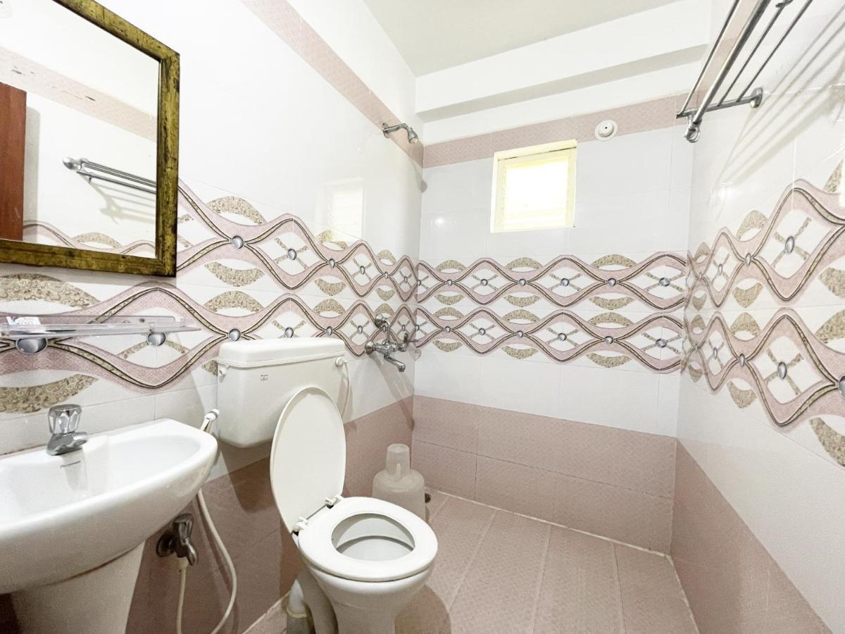 Hotel Golden Wave Пури Экстерьер фото