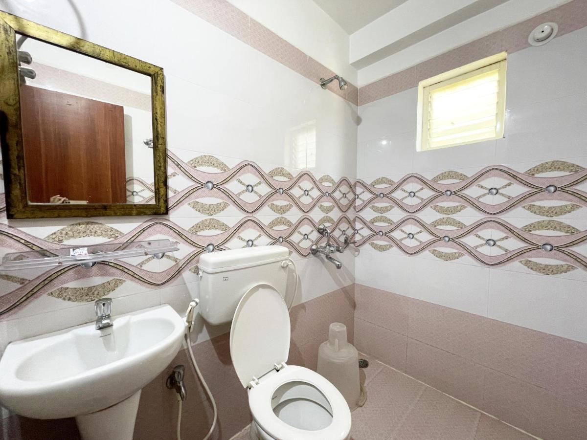 Hotel Golden Wave Пури Экстерьер фото